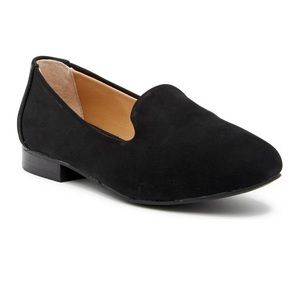 Me Too Yalec Loafers - NWT